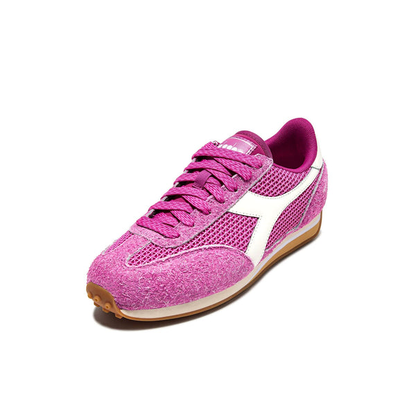 Three-quarter angle of Diadora Rally in Violet Phlox, retro running style