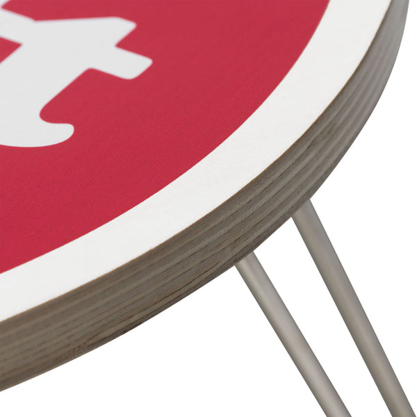 Table basse Carhartt coeur rouge vue détail