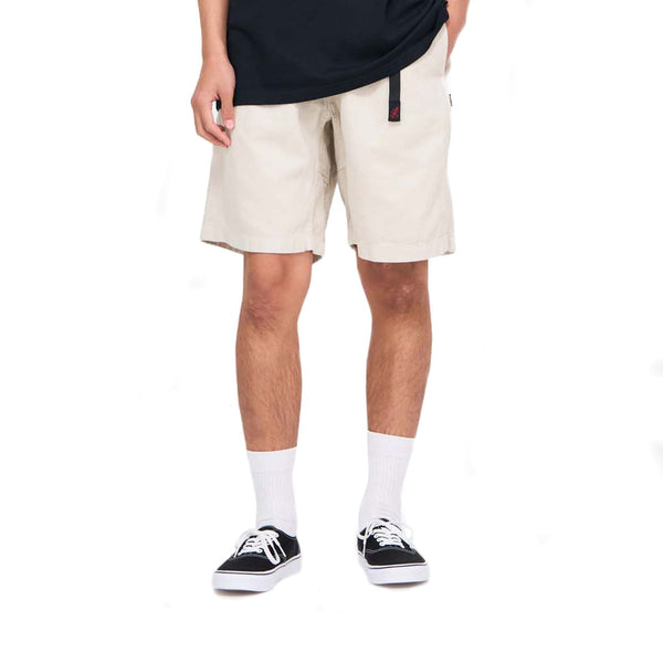 Gramicci Short Hemp Stone Vue de face mannequin