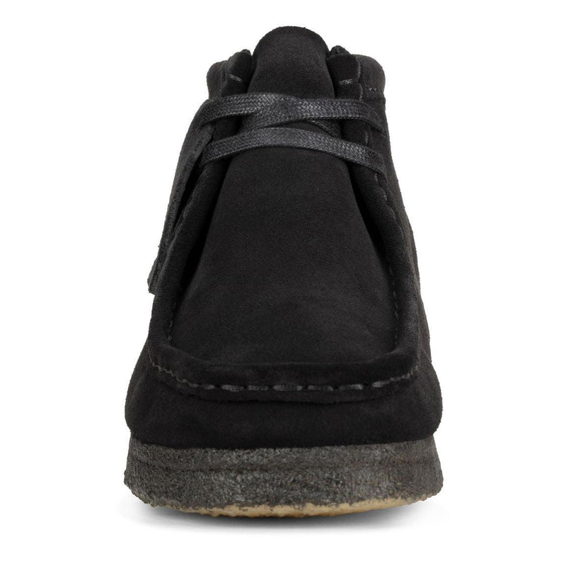 Sneakers - Clarks - Wallabee Boot // Black Suede - Stoemp