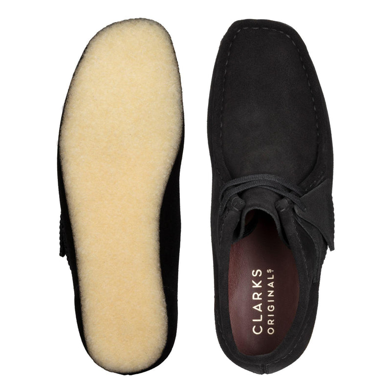 Sneakers - Clarks - Wallabee Boot // Black Suede - Stoemp