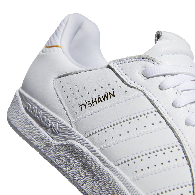 Sneakers - Adidas Skateboarding - Tyshawn Low // Cloud White/Cloud White/Gold Metallic - Stoemp