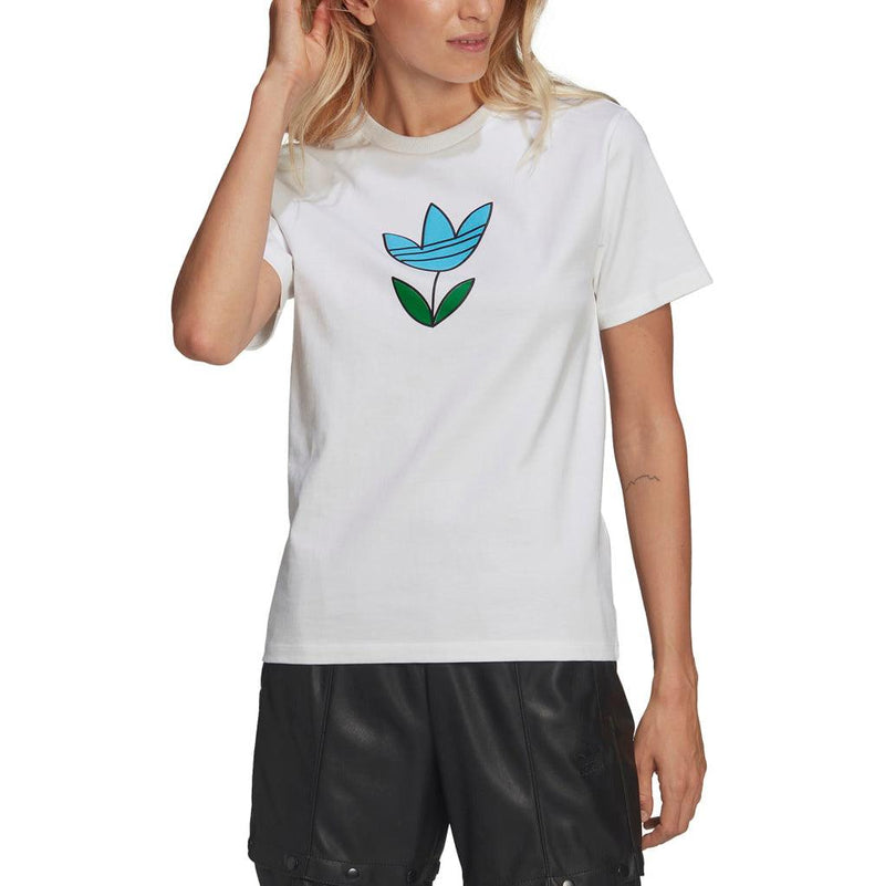 T-shirts - Adidas - Graphic Tee // White // HF2027 - Stoemp