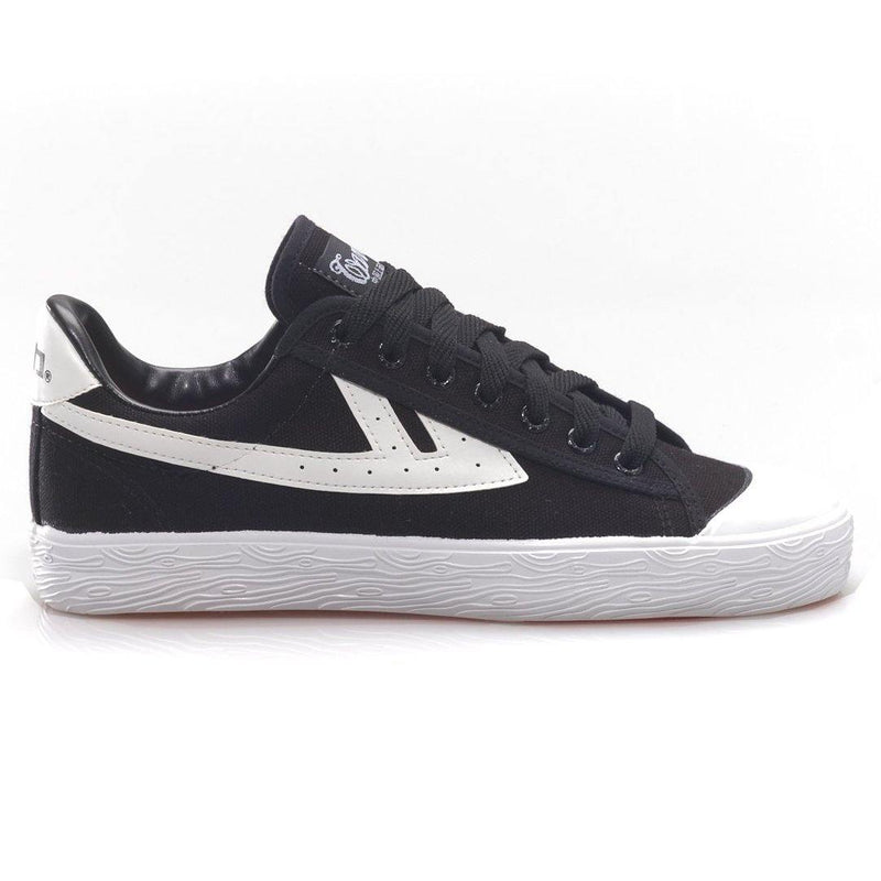 Sneakers - Warrior Shanghai - WB-1 // Black/White - Stoemp