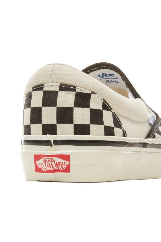 Gray Classic Slip-On 98 Dx (Anaheim factory) Checkerboard // Black/White Sneakers Vans