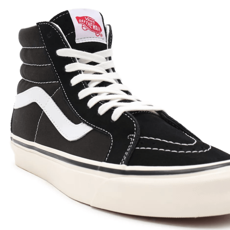 Sneakers - Vans - Sk8-Hi 38 DX // Anaheim Factory // Black/True White - Stoemp