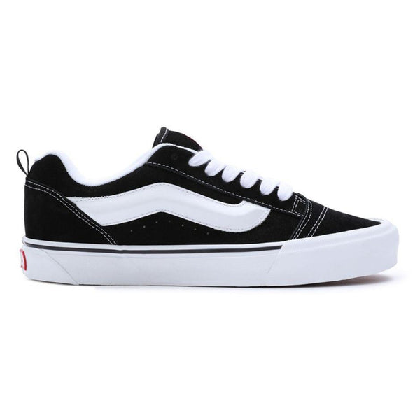 Sneakers - Vans - Knu Skool // Black/True White - Stoemp